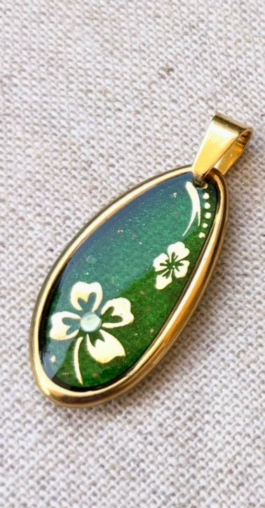Collier « Trèfle émeraude »