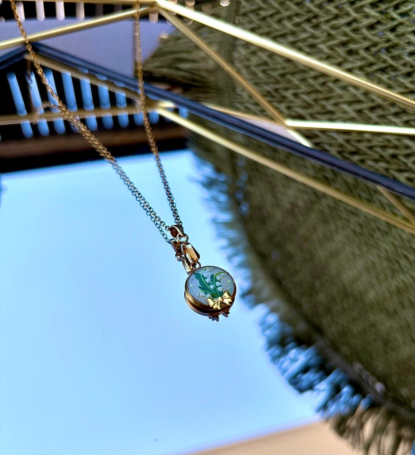 Collier « Clochettes du bonheur » Doré