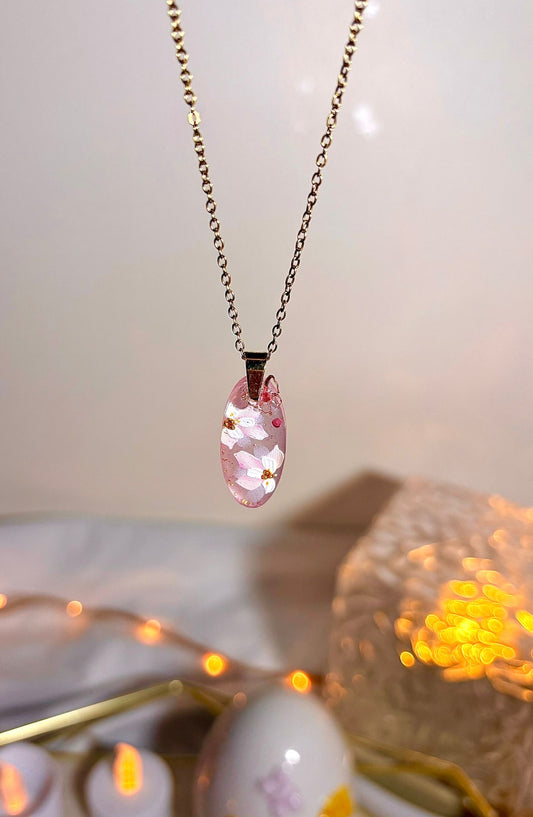 Collier « Douceur de magnolia » Doré