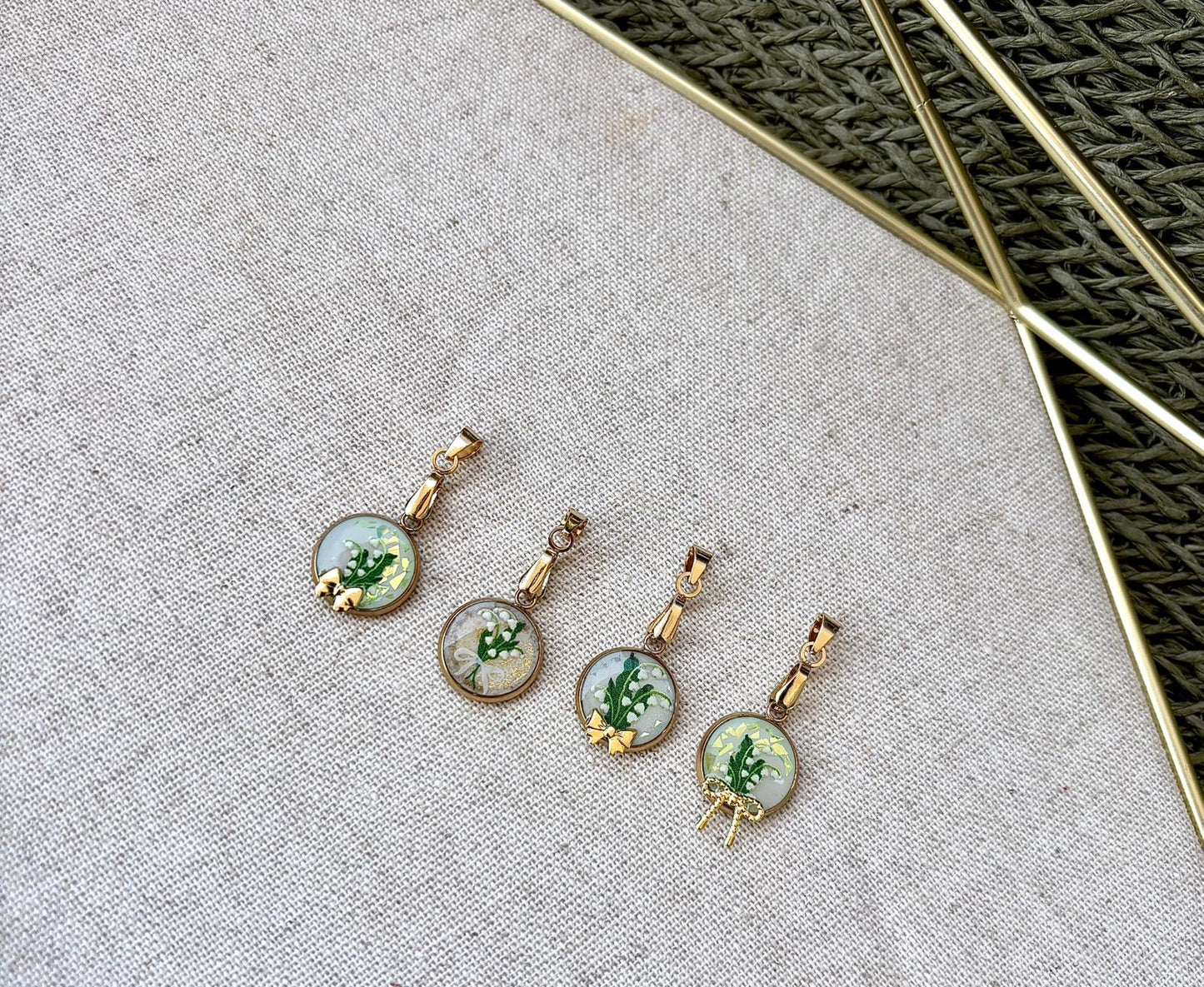 Collier « Clochettes du bonheur » Doré