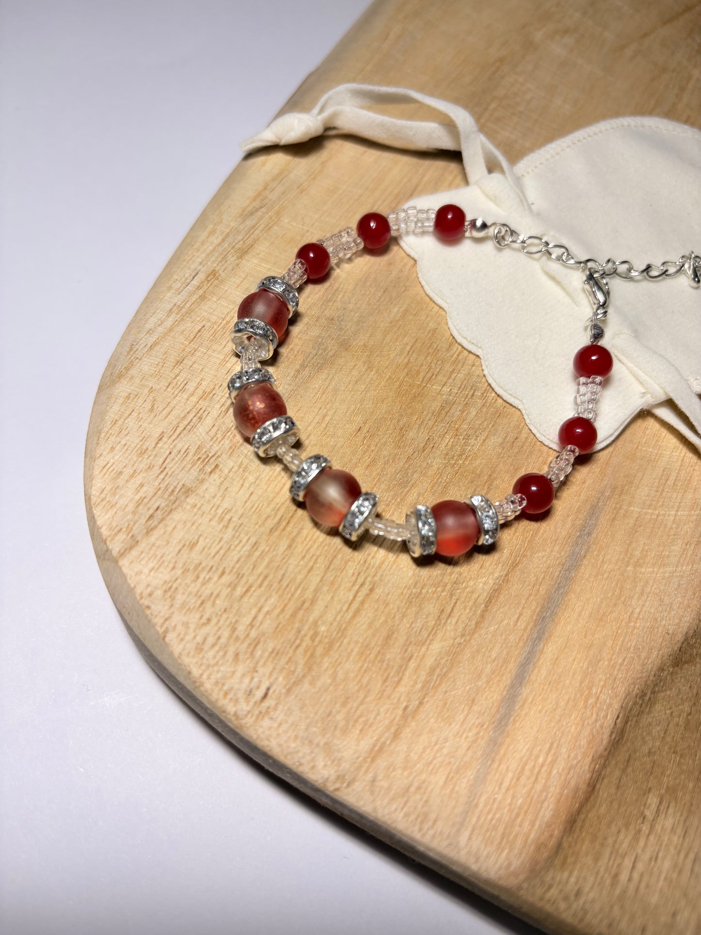 beaded charm bracelet / silver