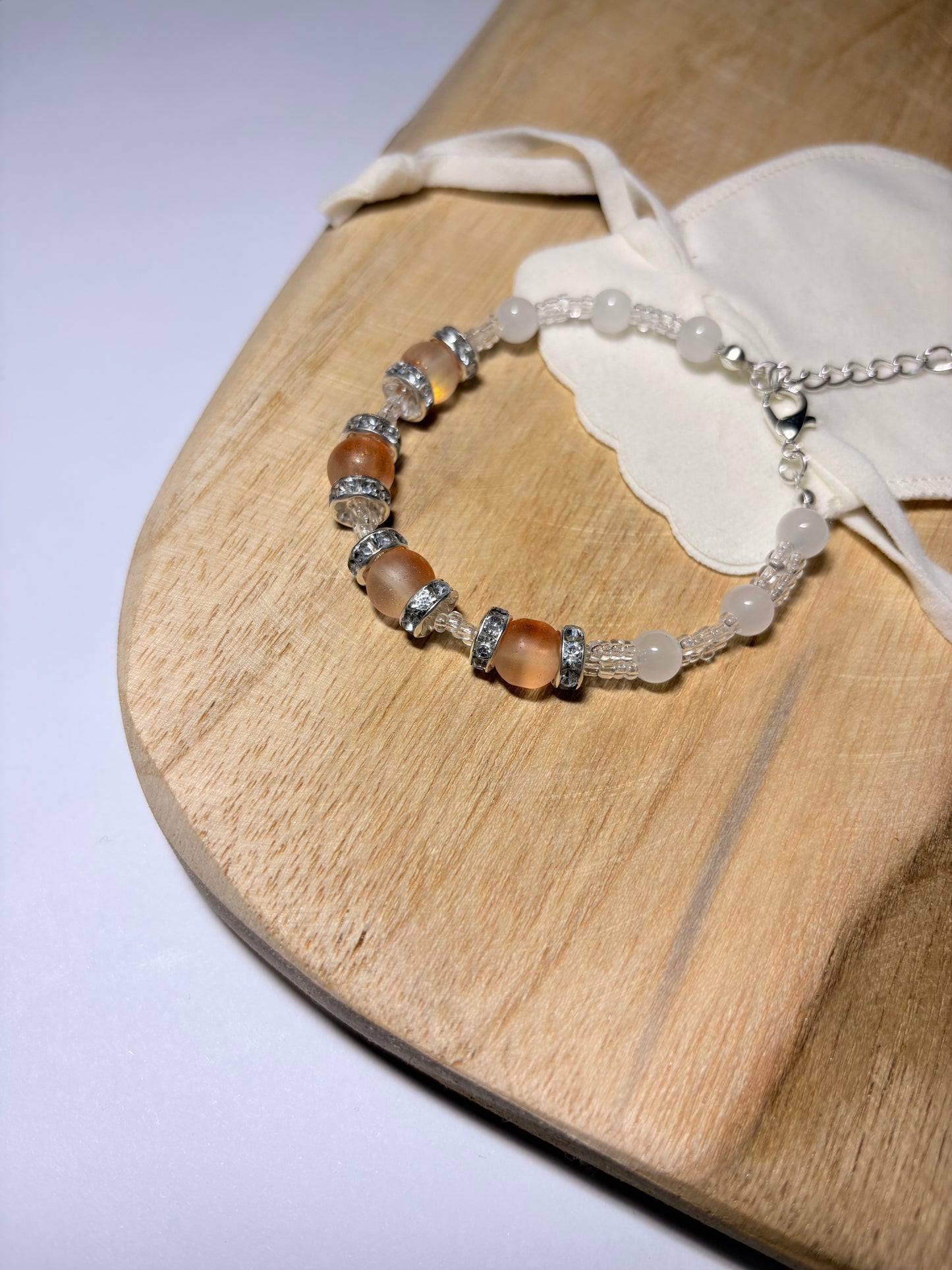 beaded charm bracelet / silver