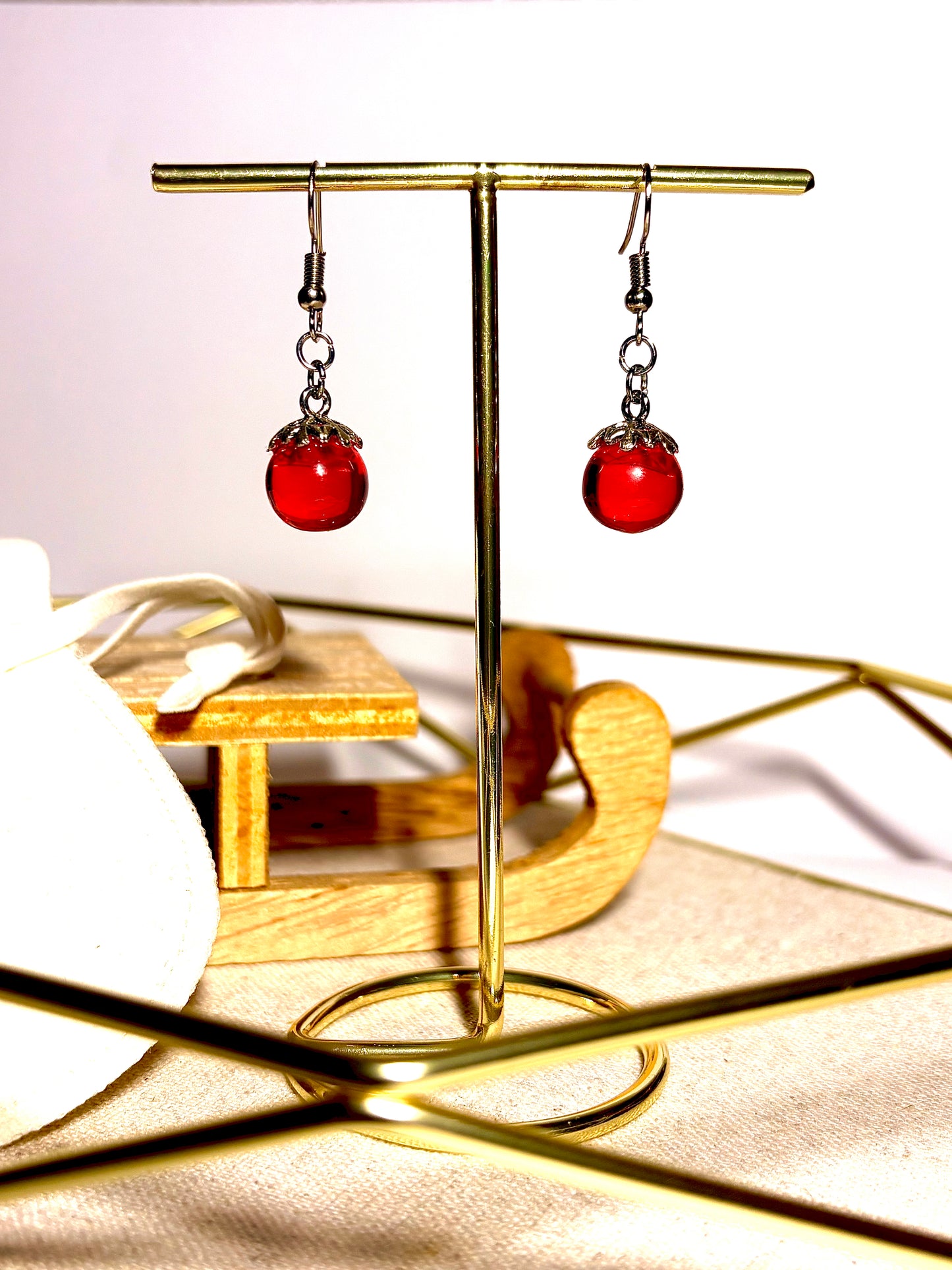 Boucles d’oreilles  "Boule rouge"