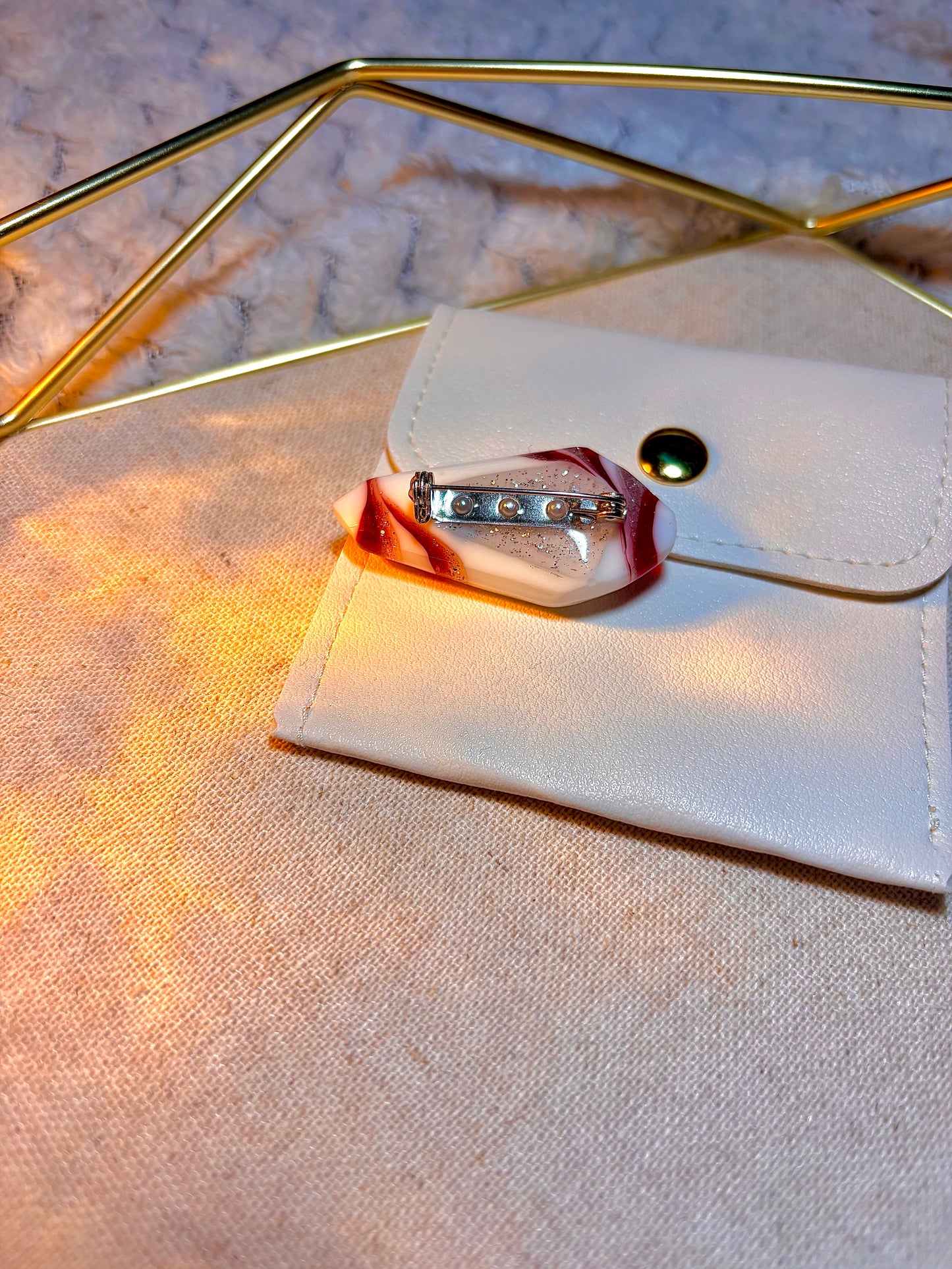 Broche “Pierre Aurore”