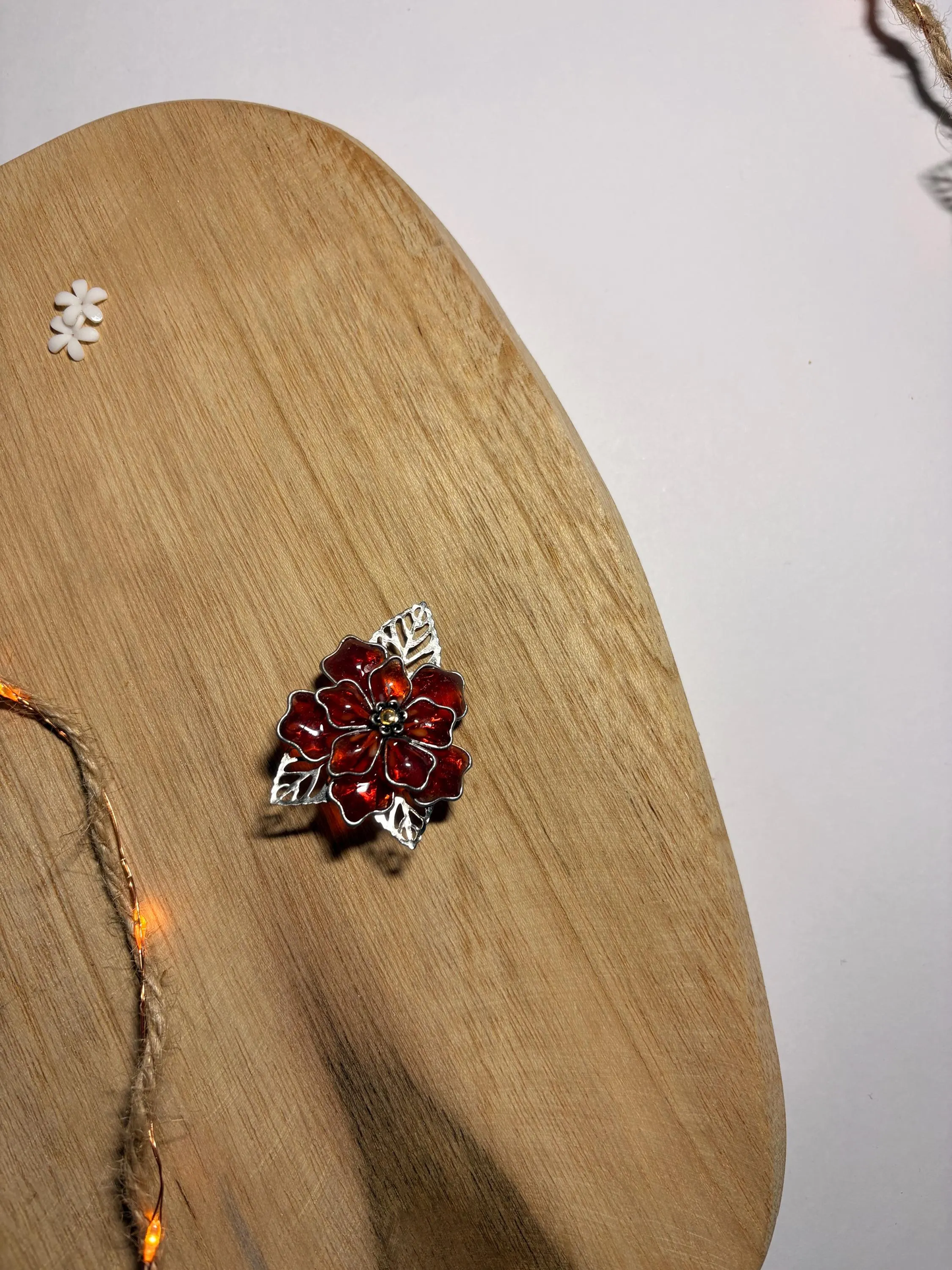 "Hanging flower" brooch